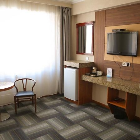 Zolo Hotel Oelan-bator Buitenkant foto