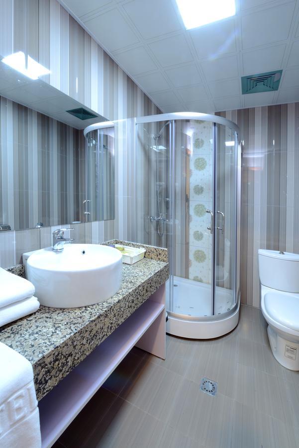 Zolo Hotel Oelan-bator Buitenkant foto
